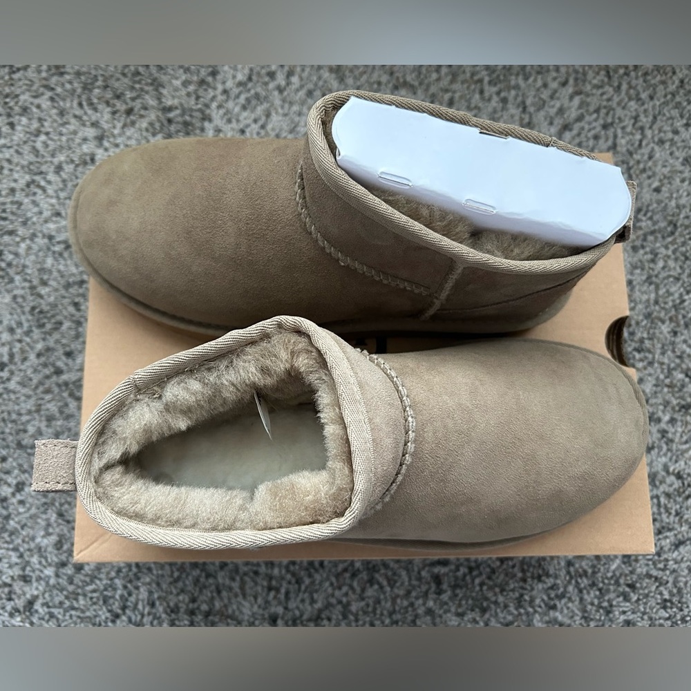 NEW UGG Antelope Classic Ultra Mini - Picture 10 of 14